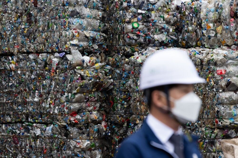 ۳۰۰۰ تن طلا دور ریز می شود| چوب مافیای زباله زیر چرخ دانش بنیان ها