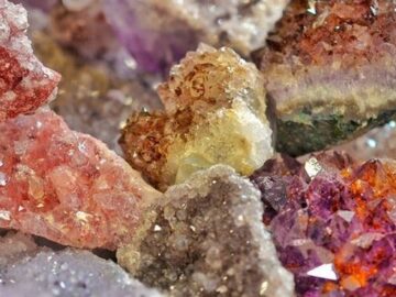 برنامه‌های مطالعاتی طرح توسعه صنعت گوهرسنگ در سال ۱۴۰۲ اعلام شد