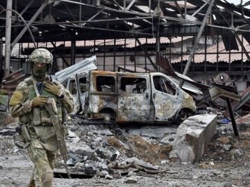 تضعیف بازار جهانی آهن در پی فعالیت کانال های غیر رسمی فروش فلزات روسیه و اوکراین!