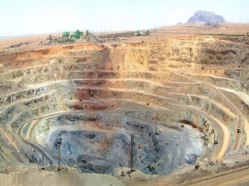 ثبت رکورد بالاترین استخراج و آماده سازی در شرکت سنگ آهن مرکزی