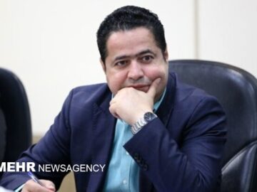 درگیر بحران تقاضا هستیم/ انضباط مالی دولت راه رهایی از رکود تورمی