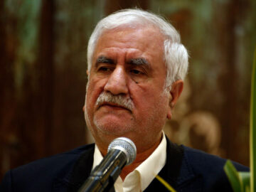 سیاست قیمتگذاری دستوری فقط برای تولیدات بخش خصوصی است