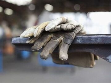 ۸ درصد واحدهای تولیدی در اردبیل راکد هستند