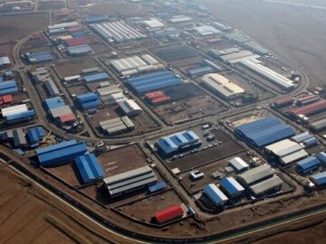 ارائه ۳۵ بسته سرمایه‌گذاری صنایع منطقه آزاد اروند در ایران اکسپو