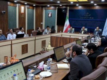 برگزاری نخستین نشست تخصصی بازاریابی فعالان صنایع‌دستی و اعضای اتاق بازرگانی