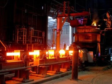 تنها ایران و ۲ کشور دیگر در دوران کرونا رشد تولید فولاد داشتند