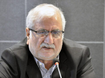 سیاست‌های بانک مرکزی تجارت را با مشکل مواجه کرده است