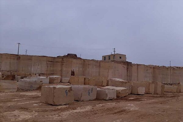 فقدان رایزن سرمایهگذاری معدنی در استان سمنان| دولت از ظرفیت نخبگان کمک نمیگیرد