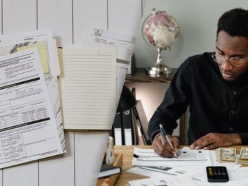 وکیل تغییر اسم کیست