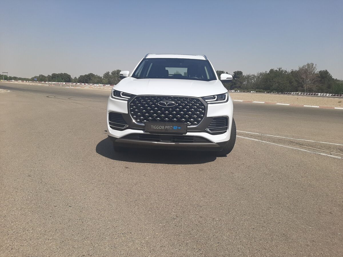 تیگو ۸ پرو پلاگین هیبرید چه ویژگی های دارد؟ | ۳۲۶ اسب بخار قدرت و مصرف ۱.۵ لیتر در ۱۰۰ کیلومتر