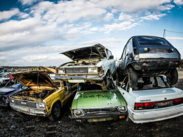 مهندسی بازار توسط خودروسازان مانع نوسازی است| وزارت صمت با پول به جای اسقاط درپی پاکی هوا