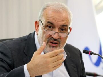 احیای صنایع راکد و توسعه شهرک‌های صنعتی در دستور کار است