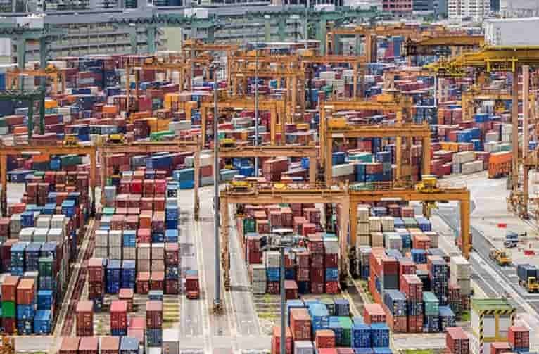 فقدان «تخصص» سد راه صادرات | نیازمند اعتماد به بازرگانان هستیم