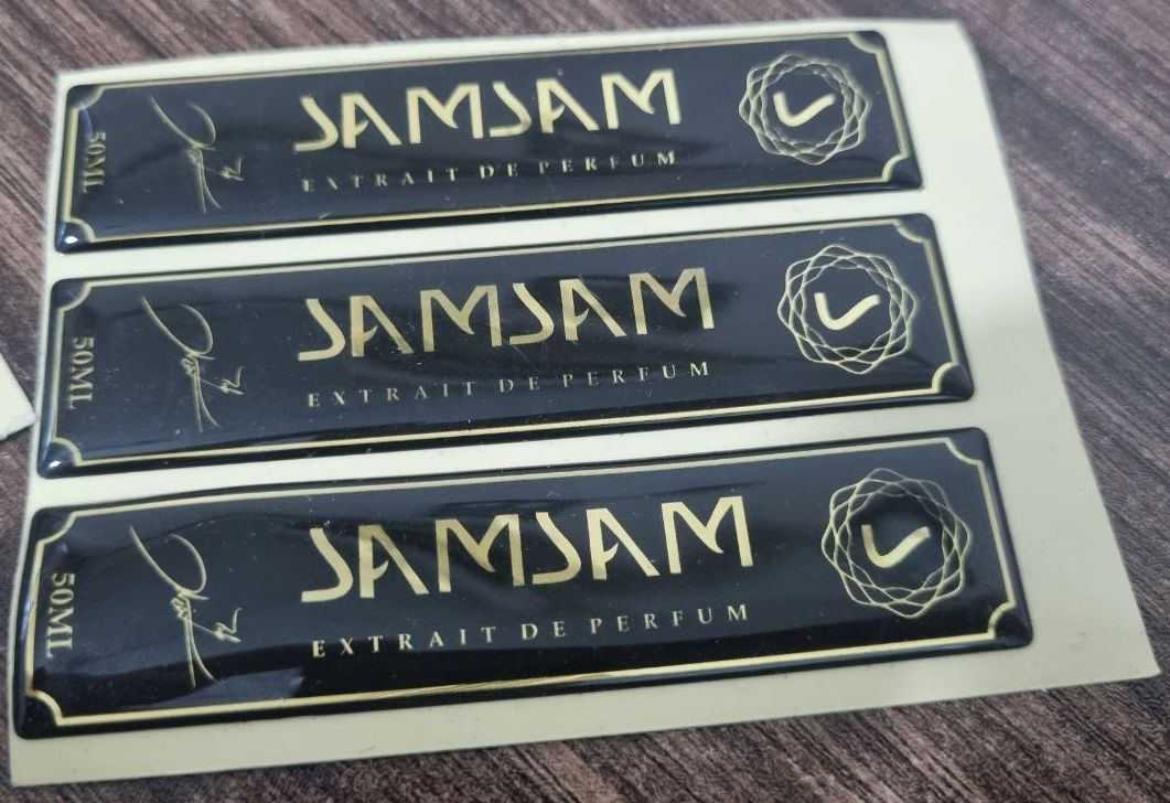 چاپ استیکر چیست؟