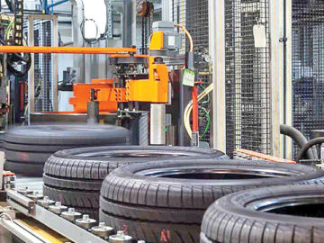 کمبود لاستیک ناشی از دوماه افت تولید به دلیل عدم تامین ارز| هر کیلو تایر ۱.۱دلار ارز بری دارد