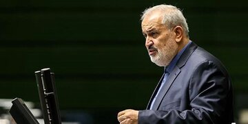 خبر مهم وزیر صنعت درباره قیمت خودرو/ علی‌آبادی: برای خرید خودرو صبر کنید