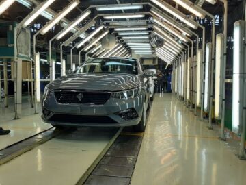 شورای رقابت سود را وارد قیمت گذاری نمی کند| قیمت محصولات ایران خودرو براساس هزینه تمام شده نیست