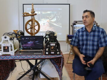 نمایش هنر در روستاها؛ فناوری های بومی و نوین به کمک توسعه صنایع دستی روستاها می آید