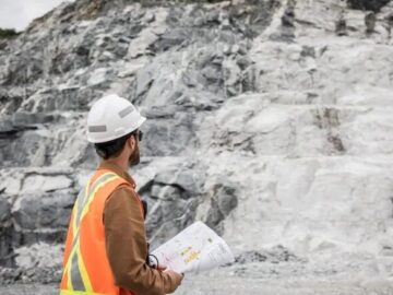 چشم‌انداز استخراج منابع لیتیوم ایران| چرا استرالیا نگران جایگاه خود است؟