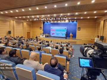 ضرورت توجه به «نهضت احیای تولید» در کشور | ۴۲ هزار نفر از بیکاری نجات یافتند