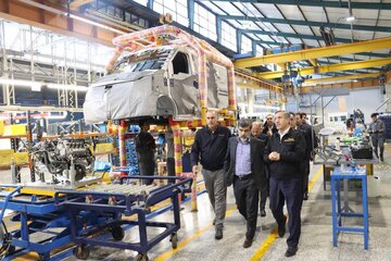 مدیرکل دفتر صنایع خودرو وزارت صمت: گروه بهمن جایگاه ویژه‌ای در صنعت خودرو دارد