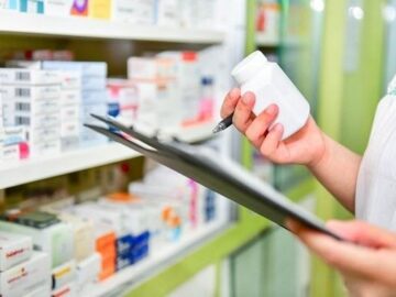 مکمل ها به قیمت گذاری دستوری مبتلا می شوند؛ بیم تعطیلی ۱۲ سال تلاش کارخانه های تولید مکمل ها