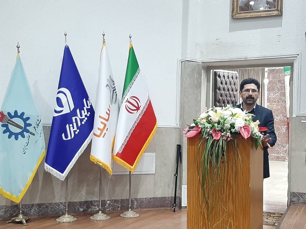 ساخت خودرو ملی کاروتجاری در همکاری با سایپا دیزل و دانشگاه| صنعت خودرو فقر نوآوری دارد