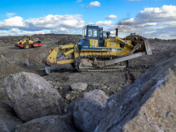 ۱۷ هزار میلیارد ریال سرمایه گذاری ایمیدرو در بخش راه و برق