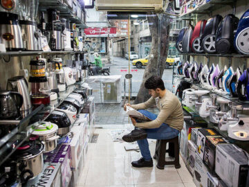 توقف عرضه تولیدکنندگان بزرگ لوازم خانگی به بهانه گرانی ارز