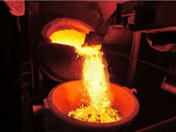 فعالیت ۲۷ واحد تولید فولاد در آذربایجان شرقی