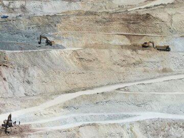 پنج هزار معدن در کشور فعال است