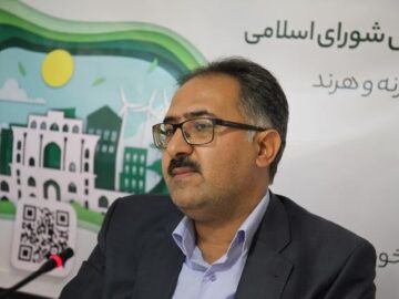 جلوی توسعه صنایع «آب بر» در اصفهان گرفته شود| نماینده ای در کمیسیون کشاورزی و شورای عالی آب نداریم