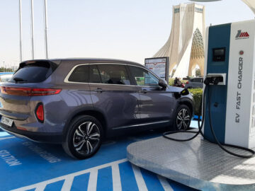 خودروهای هیبرید گزینه جدی غربی ها| خودروسازان داخلی باید محصولات هیبریدی یا برقی تولید کنند؟