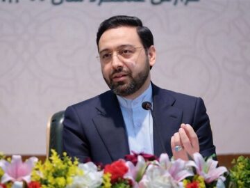 مرور مجدد انتقادات تند و تیز استاندار آذربایجان شرقی از مدیران داروسازی زهراوی