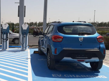 تحول صنعت خودرو در دست انداز بزرگ ذینفعان| خودرو هیبریدی یا الکتریکی کدام بهتر است؟