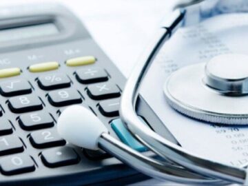 درخواست وزارت بهداشت از سازمان برنامه‌وبودجه برای تایید افزایش ۴۶ درصدی تعرفه پزشکی