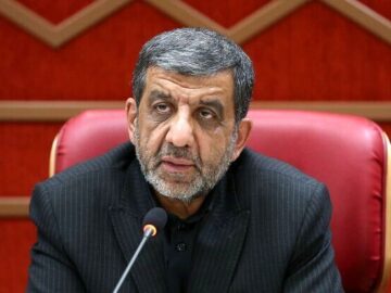 طرفدار شعر سهراب هستم که می گوید جای مردان سیاست درخت بکاریم| نرخ پائین قیمت بلیط موزه ها در ایران