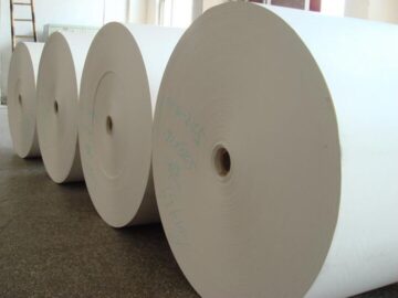 واردات ۳۰۰ میلیون دلاری کاغذ تحریر در سال رونق تولید!